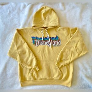 Disneyland Resort Hoodie Yellow Pullover Sweatshirt Unisex Adult M Retro Print